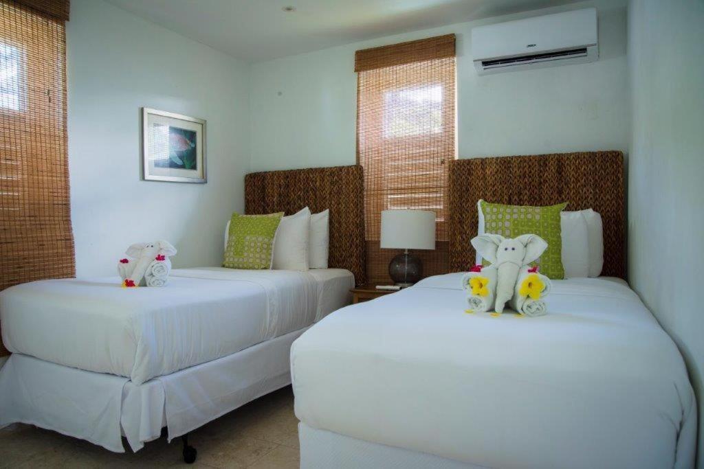 Bequia Plantation Hotel Port Elizabeth Exterior photo
