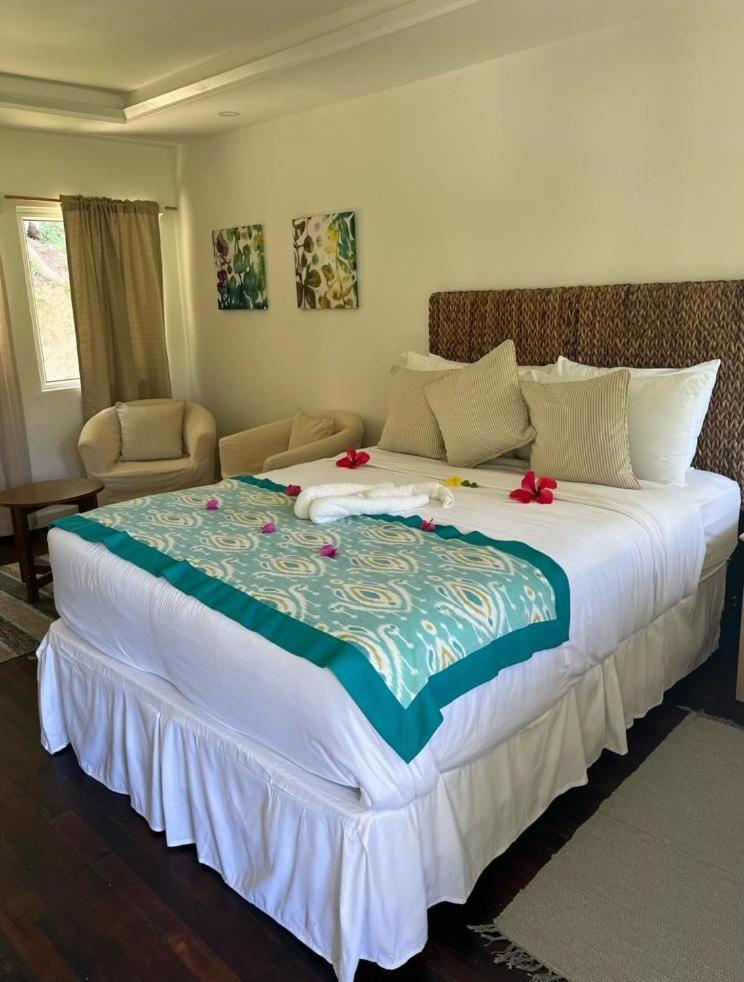 Bequia Plantation Hotel Port Elizabeth Exterior photo